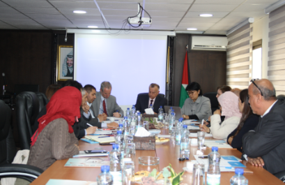 الخطيب يلتقي اللجنة التوجيهية للمشروع الكندي